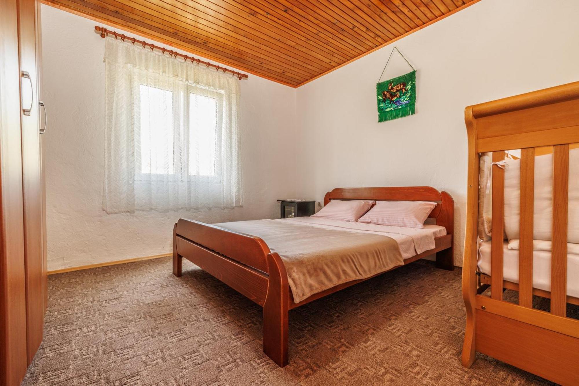 Guest House Highland Плужине Экстерьер фото
